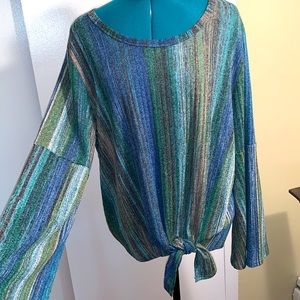 Style & Co 3/4 sleeve front tie ribbed t-shirt.